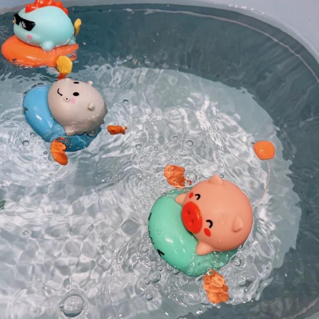寶寶洗澡戲水玩具